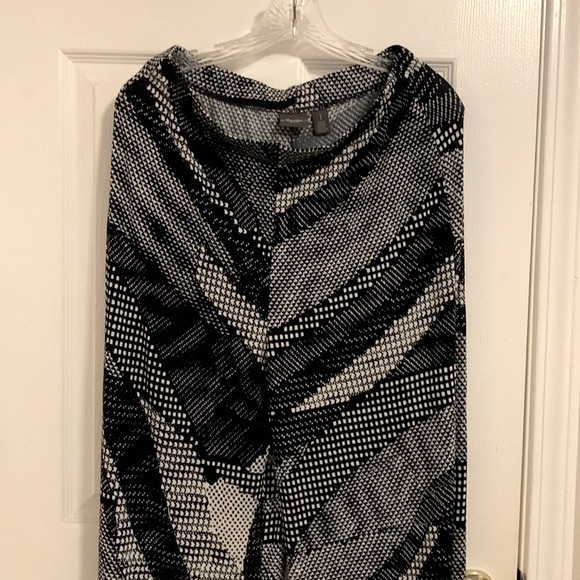 Traveler’s size 1 poly/spandex pant - Picture 3 of 4